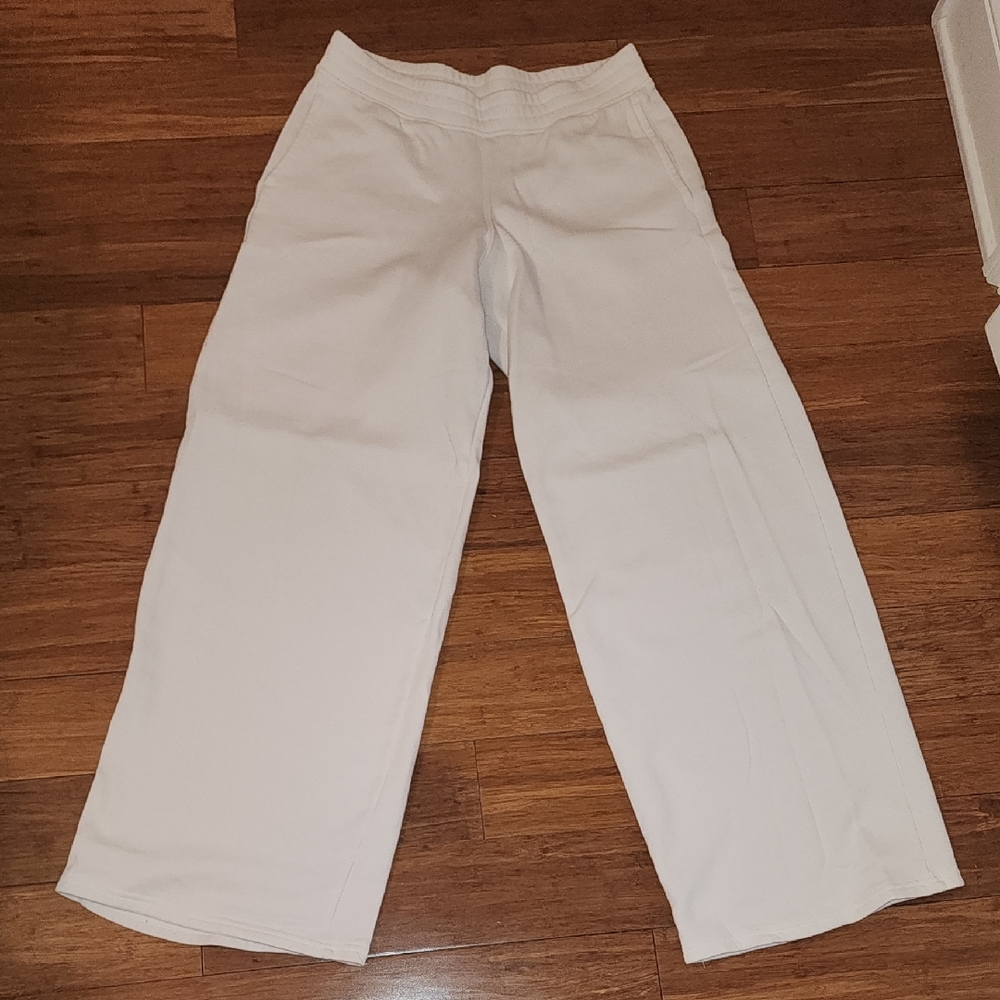 Hollister Creamy White Lounge Sweatpants